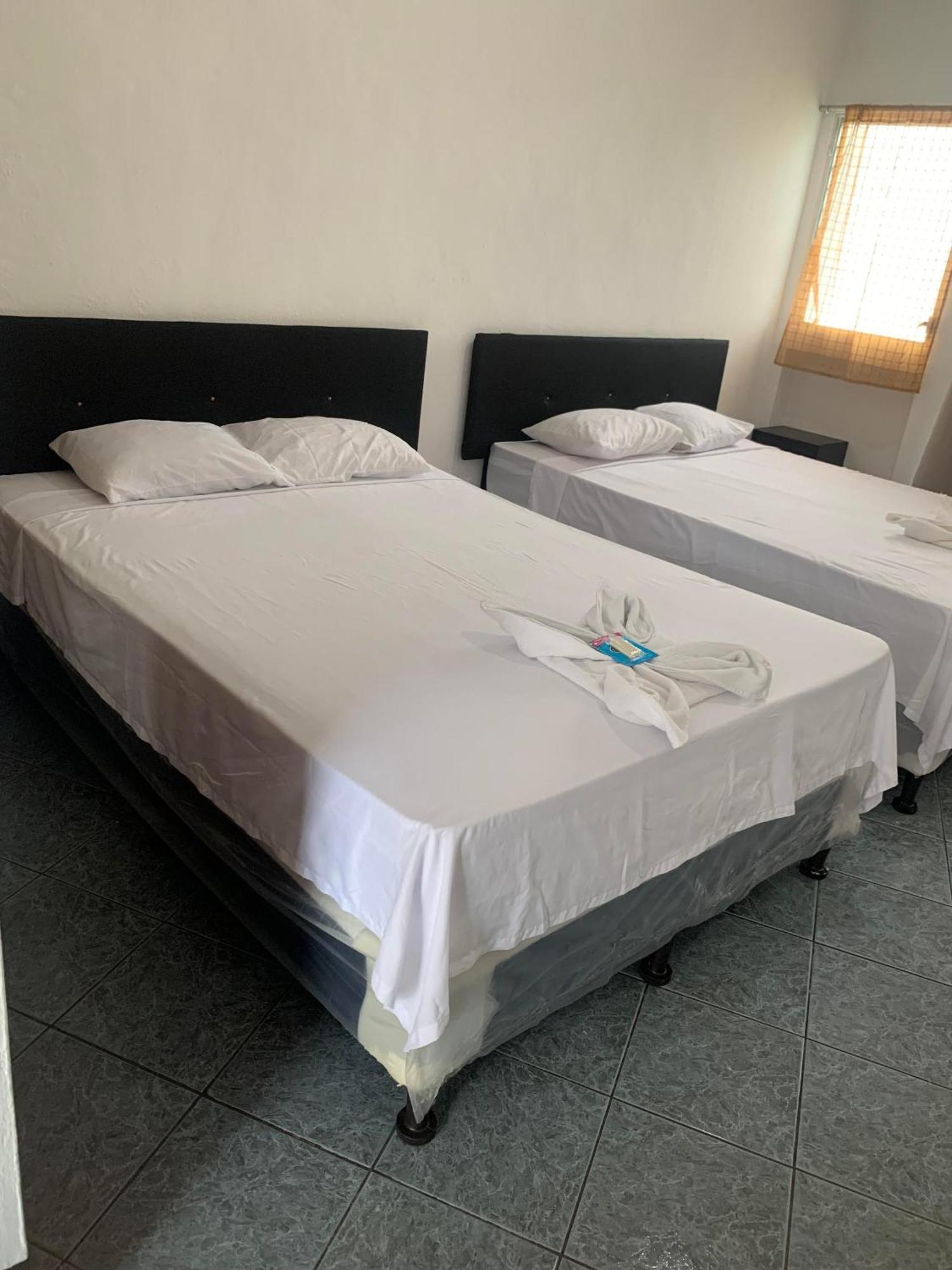 Hotel Aurora Flores Luaran gambar